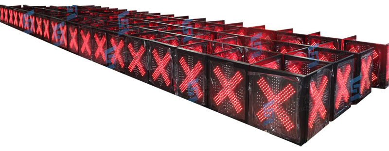 車道指示標志老化圖片1