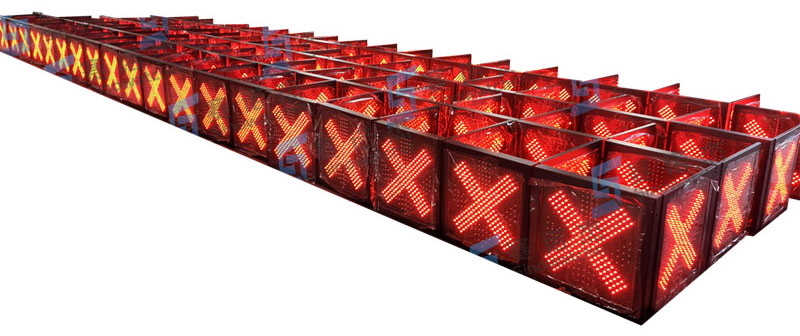 車道指示標志老化圖片2